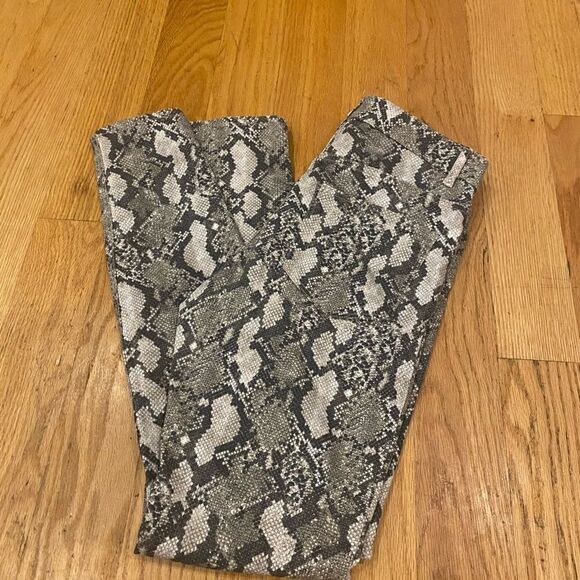 H&M size 6 snake skin print skinny jeans jeggings - Picture 2 of 4